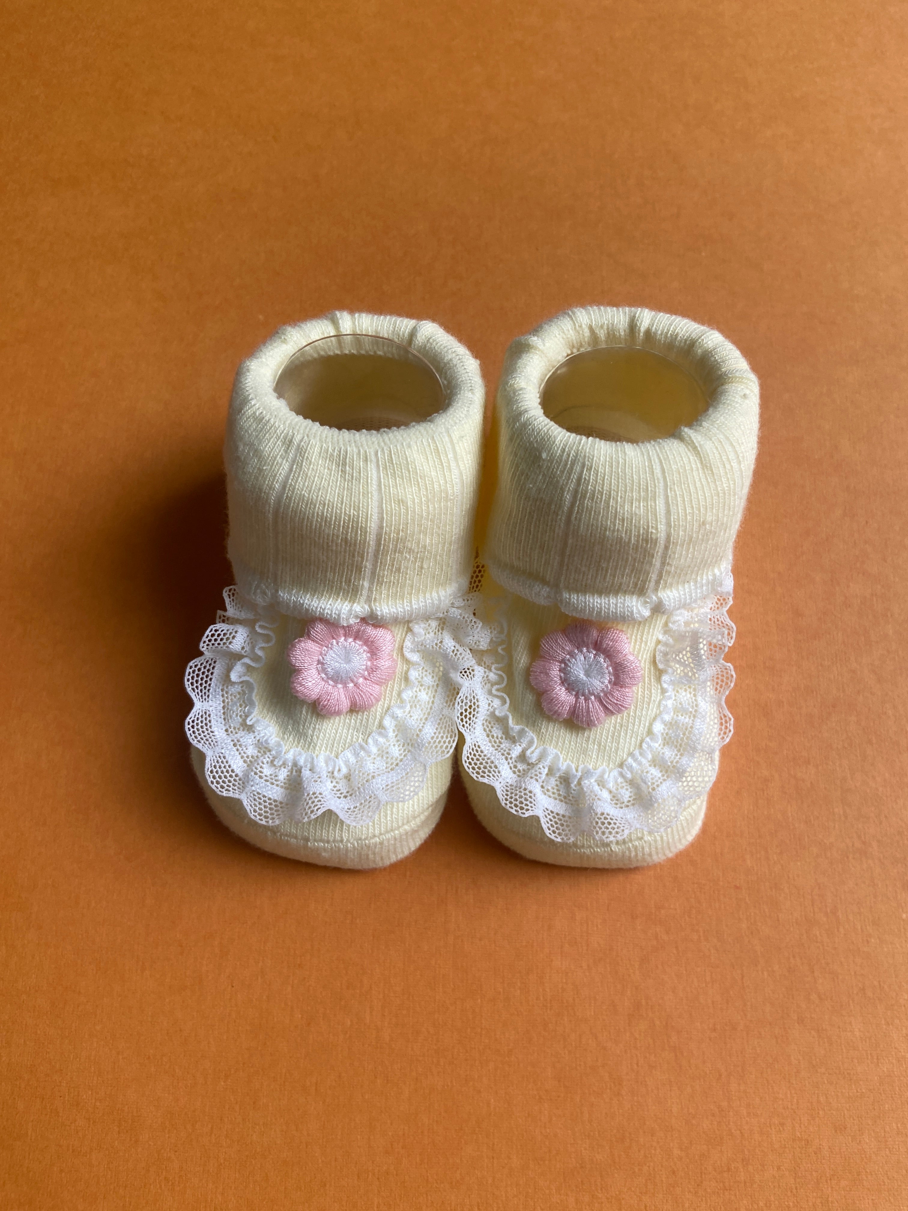 SH557-Winter Baby Socks - 0-6M